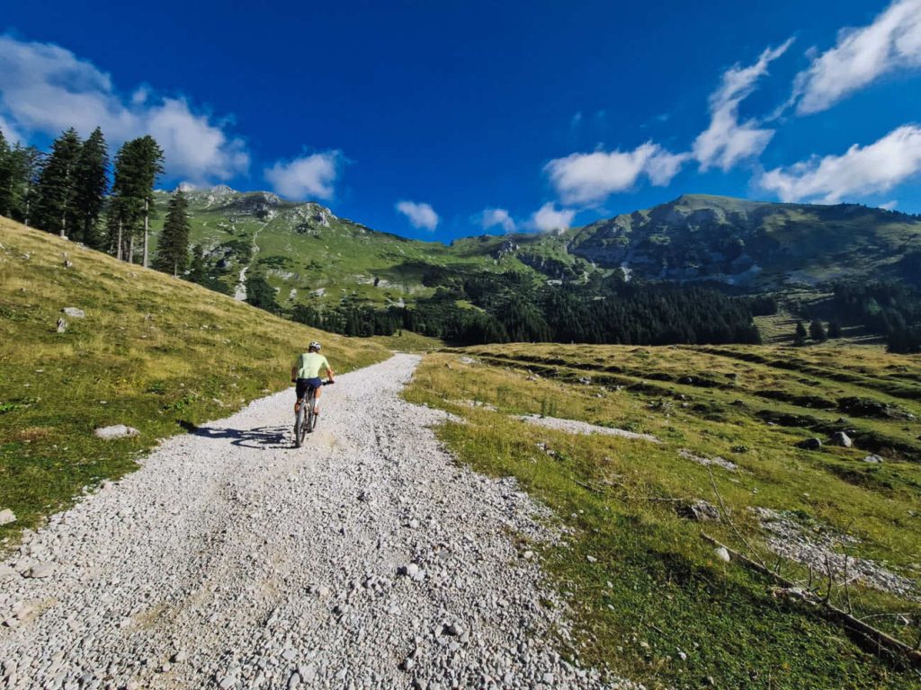 žan kuralt, trans karavanke