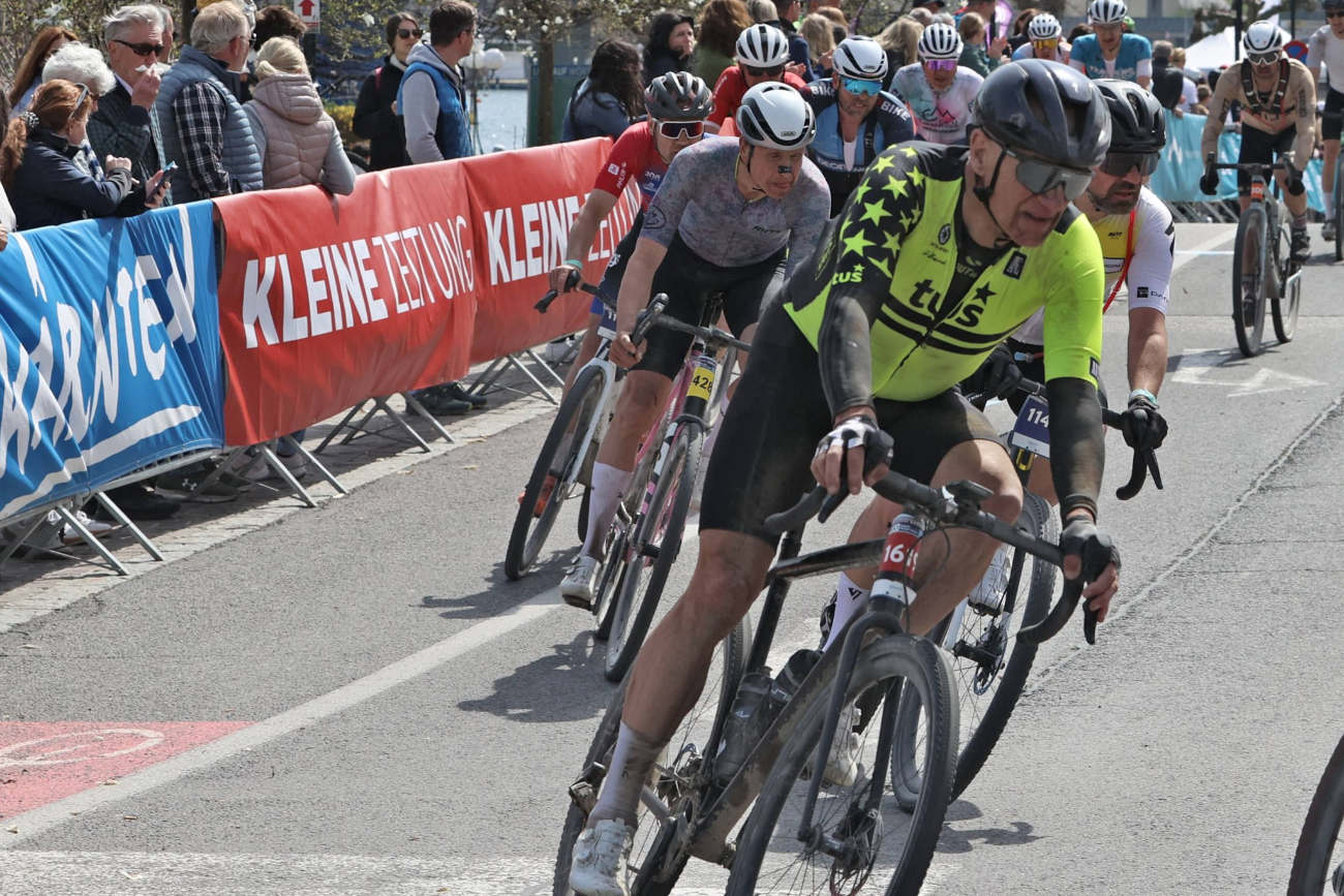 andrej žavbi gravel