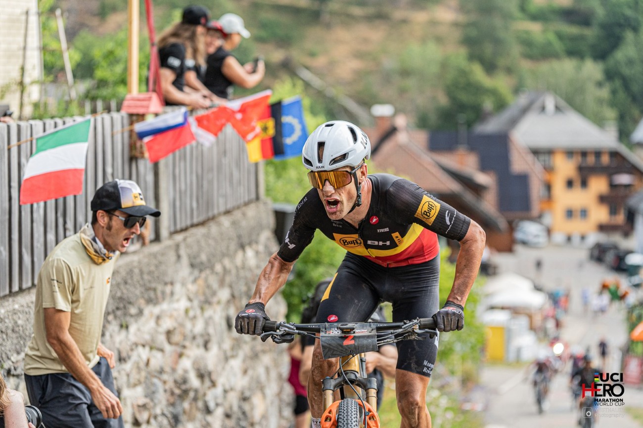 Allemann na usponu Fidlebrugg